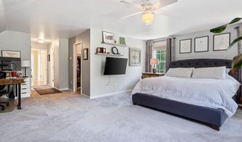 91 Seaverns Bridge Rd, Amherst, NH 03031