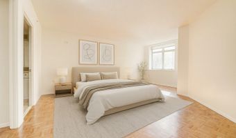 7111 WOODMONT Ave 209, Bethesda, MD 20815