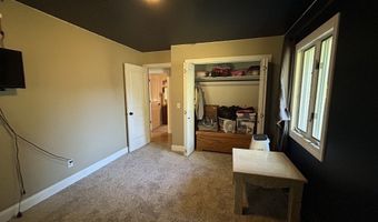 136 N. Park St, Ainsworth, NE 69210