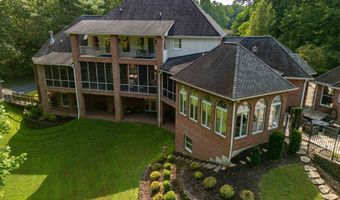 1 Albemarle Ln, Barboursville, WV 25504