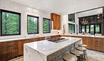 132 El Camino Real, Angel Fire, NM 87710