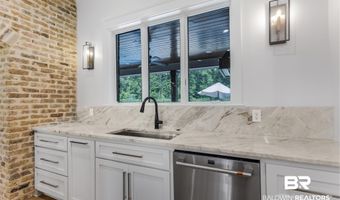 7530 Anglers Trl, Bay Minette, AL 36507