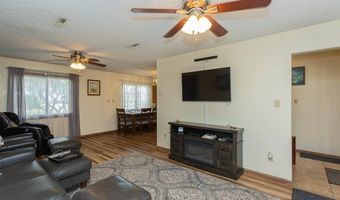 14 Nichol St, Carlsbad, NM 88220