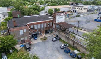 365 Whitehall St, Allentown, PA 18102