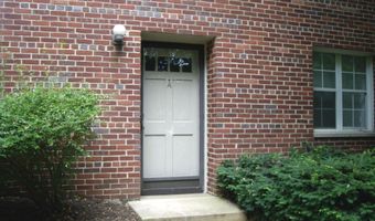 1336 N ODE St A, Arlington, VA 22209