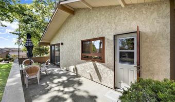 6050 Henderson Dr 16, La Mesa, CA 91942