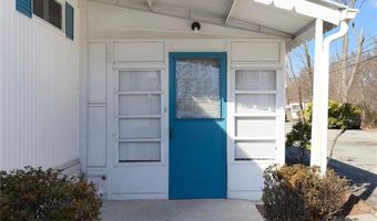 27 Woodward Rd, Lincoln, RI 02865