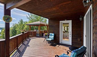 15949 W Heikes Dr, Big Lake, AK 99652