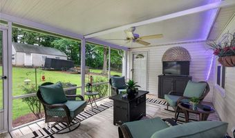 4243 White Way Dr, Austell, GA 30106