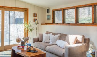 7 Upper Whitfield Rd, Accord, NY 12404