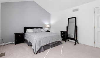 13 SYCAMORE Ln, Bear, DE 19701