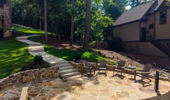 37 Holly Ln, Alexander City, AL 35010