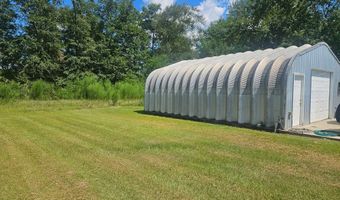 137 Hood Dr, Adel, GA 31620