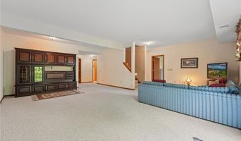 12783 Falcon Dr, Apple Valley, MN 55124
