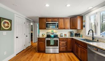 36 Mack Hill Rd, Amherst, NH 03031