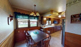 904 Clausen Ave, Albert Lea, MN 56007