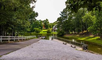 105 QUARTER HORSE Ln, Alabaster, AL 35007