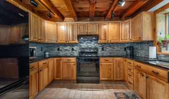 24 Old 40 Acre Mountain Rd, Danbury, CT 06811