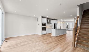 42121 PICASSO Sq, Ashburn, VA 20148