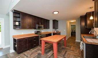 10410 Robins Nest Ln, Ark, VA 23061