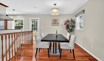 9928 FLEMING Ave, Bethesda, MD 20814