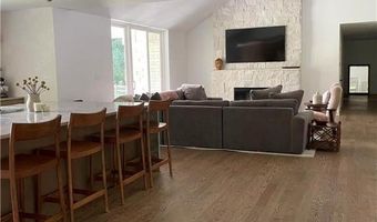 2260 Nottingham Rd, Allentown, PA 18103