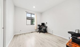13521 W 12th Ave, Airway Heights, WA 99001