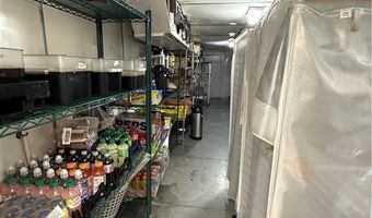 909 BOSTON NECK Hl, Narragansett, RI 02882