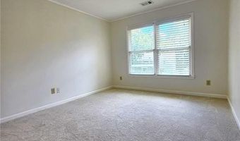 10805 Pinewalk Forest Cir, Alpharetta, GA 30022