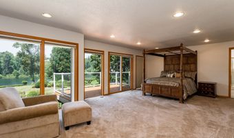 15995 NE EILERS Rd, Aurora, OR 97002