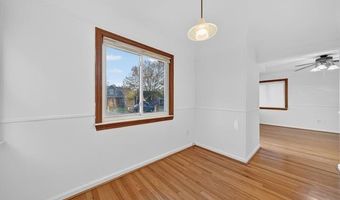 9006 Quandt Ave, Allen Park, MI 48101