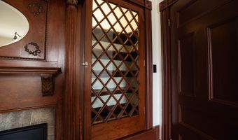 293 State St, Bangor, ME 04401