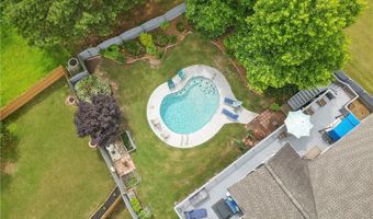 648 York View Dr, Auburn, GA 30011