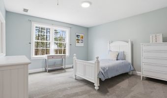 50 Golden Run Rd, Bolton, MA 01740
