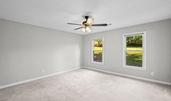 1194 Meadow Oaks Dr NW, Acworth, GA 30102