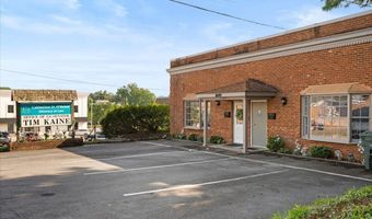 121 NW Russell Rd, Abingdon, VA 24210