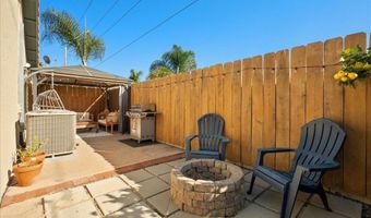 255 Oleander Dr, Oceanside, CA 92057