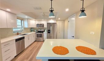 7 A Miracle Ave, Avon Park, FL 33825