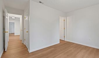 9 DEFENSE Dr, Aberdeen, MD 21001