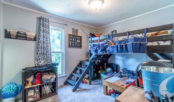 315 N York St, Albion, IN 46701