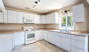 19372 Jacqueline St, Anderson, CA 96007