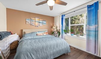 1676 SE 3RD St, Astoria, OR 97103