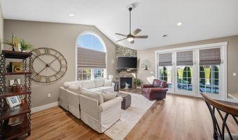4003 Abbie Ln, Aliquippa, PA 15001
