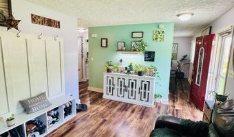 8422 Kankakee Ct, Indianapolis, IN 46217