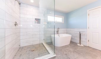 2058 Chardonnay Ct, Ann Arbor, MI 48108