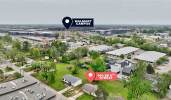 904 SE 4th St, Bentonville, AR 72712