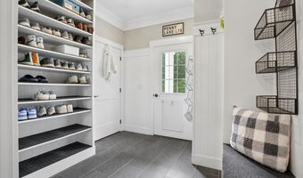 9 Victoria Rdg, Amherst, NH 03031