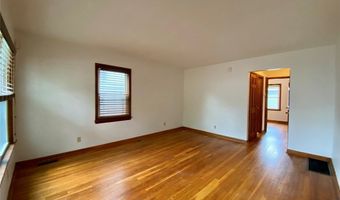 1881 17th St SW, Akron, OH 44314