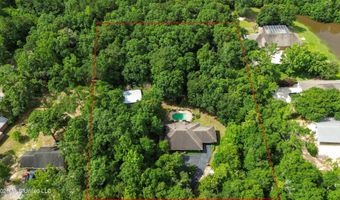 13293 Riverland Dr, Biloxi, MS 39532