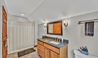11 Loft Cir, Campton, NH 03223